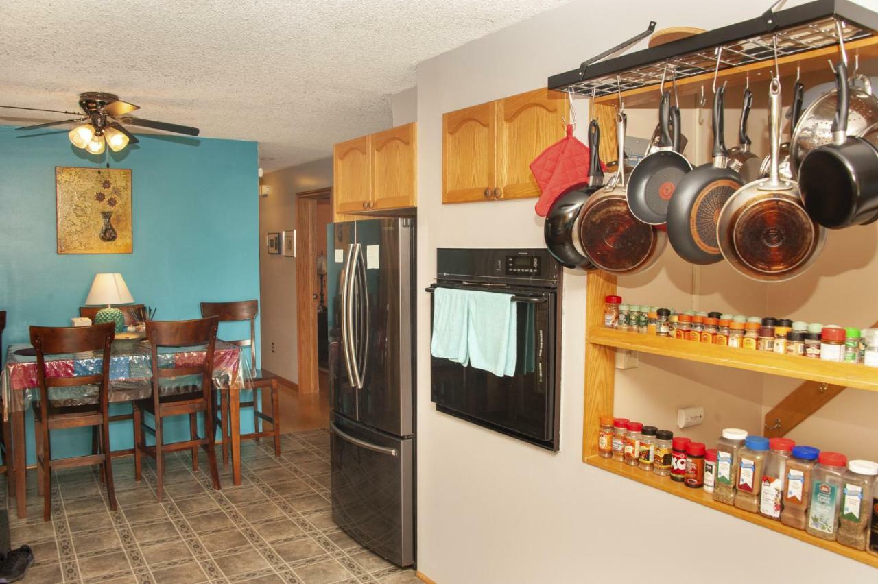Tiga Bed And Breakfast Yellowknife Exterior photo